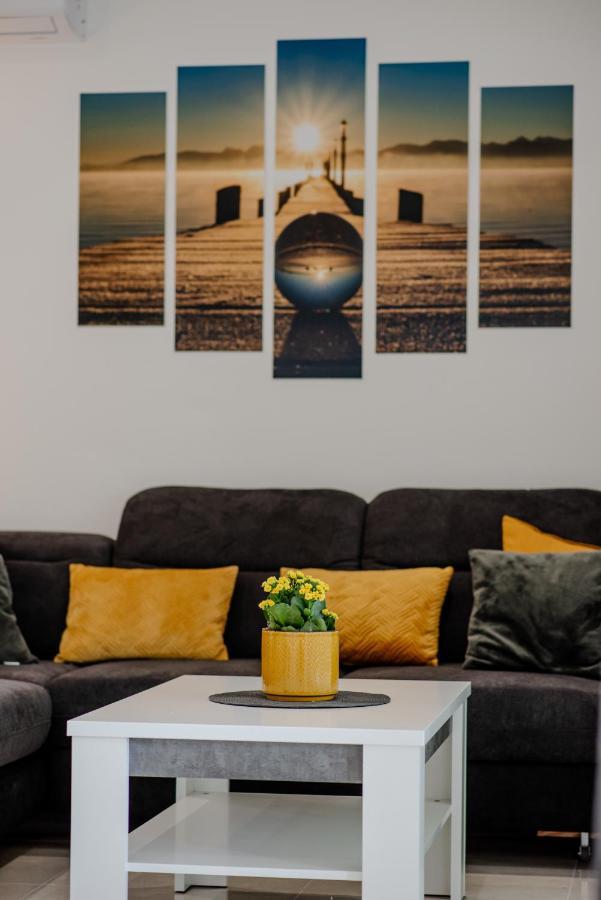 Villa Sportiva Zara Esterno foto