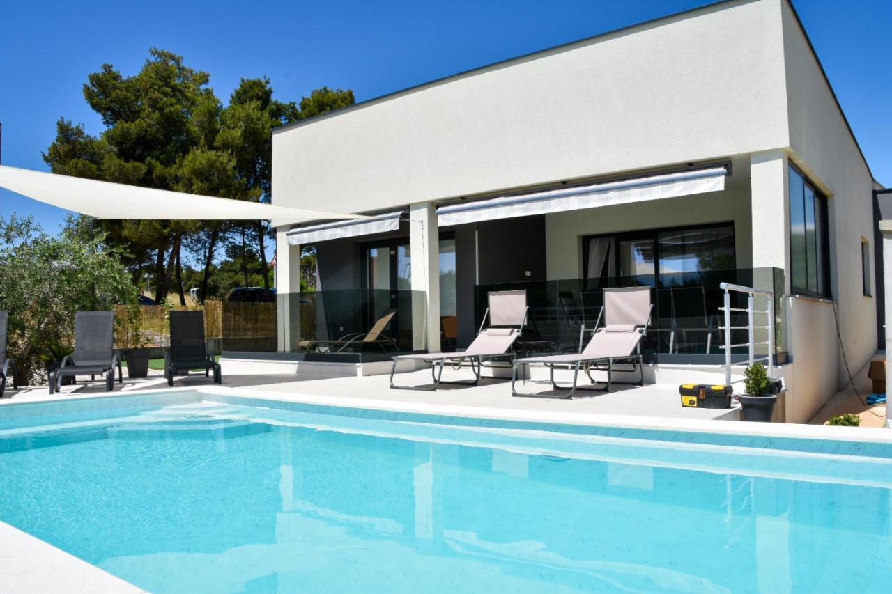 Villa Sportiva Zara Esterno foto